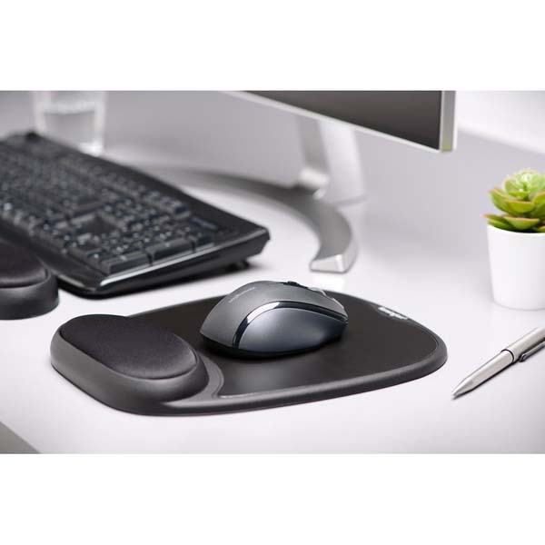 Kensington Comfort Gel Mouse Pad with Wrist Rest